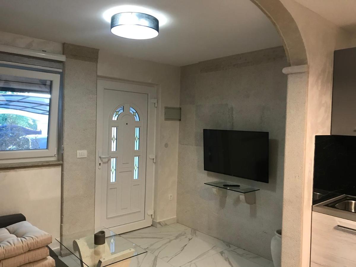 Apartments Barbara Пореч Екстер'єр фото