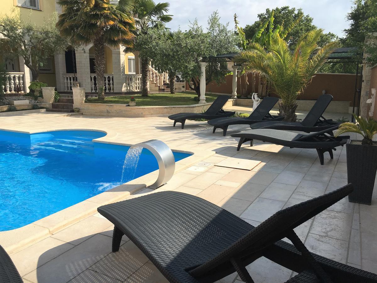 Apartments Barbara Пореч Екстер'єр фото
