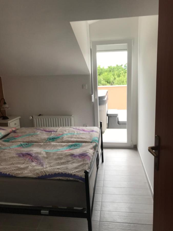 Apartments Barbara Пореч Екстер'єр фото
