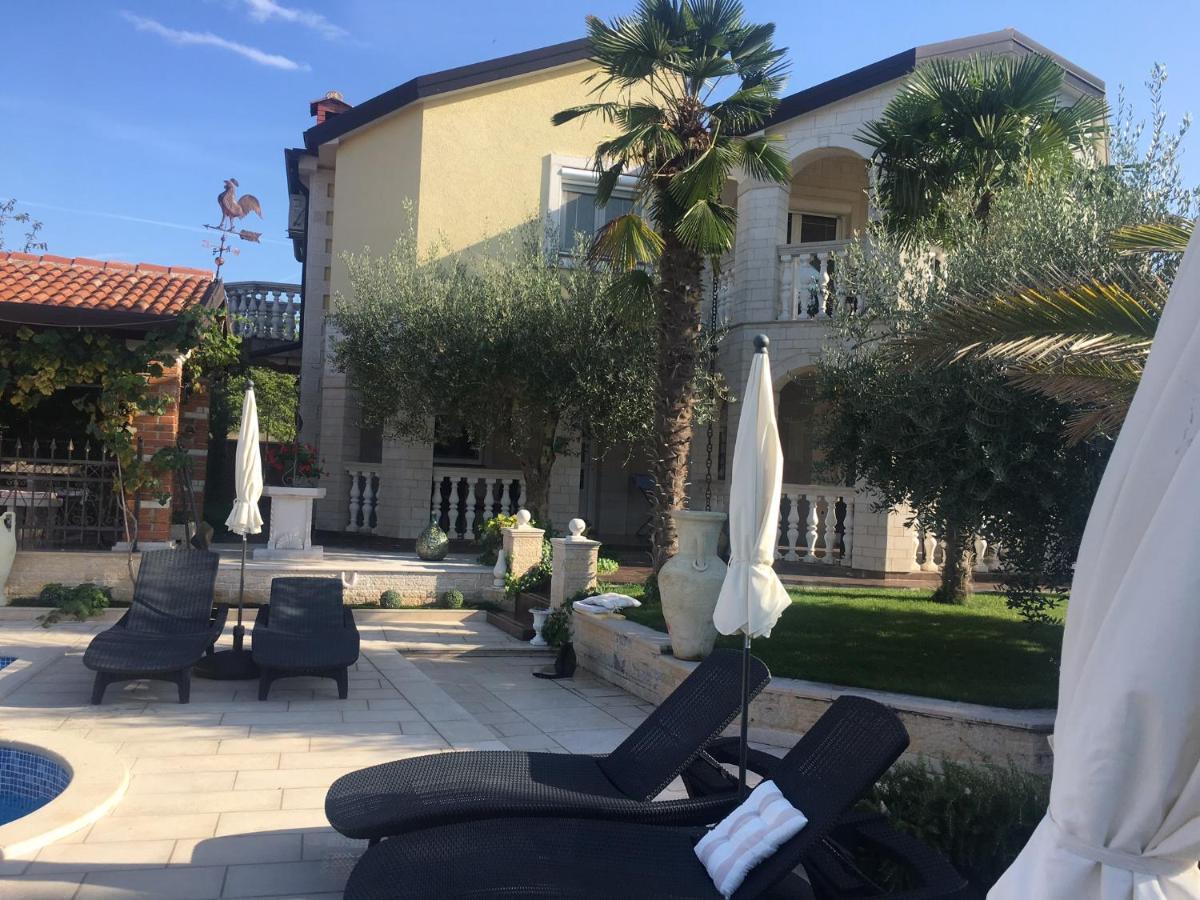 Apartments Barbara Пореч Екстер'єр фото
