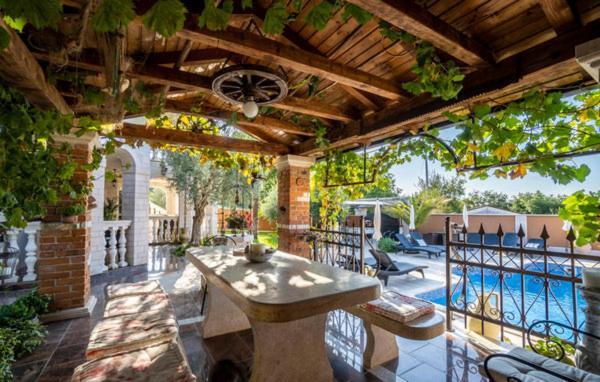 Apartments Barbara Пореч Екстер'єр фото